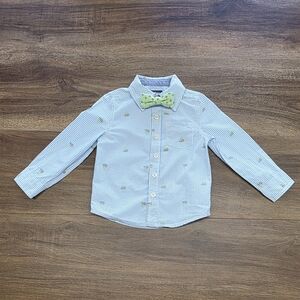⛵️Toddler Boy Button Down Sailboat Print Shirt with BowTie SIZE: 2T